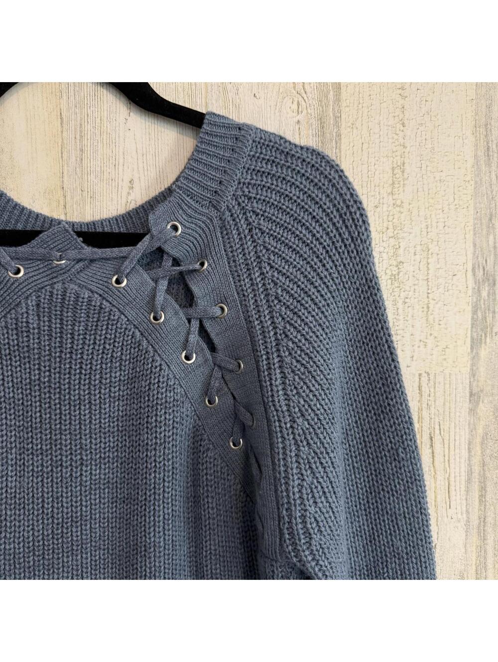She + Sky Women's Small Lace-Up Detail Knit Sweater Pullover - Picture 2 of 12